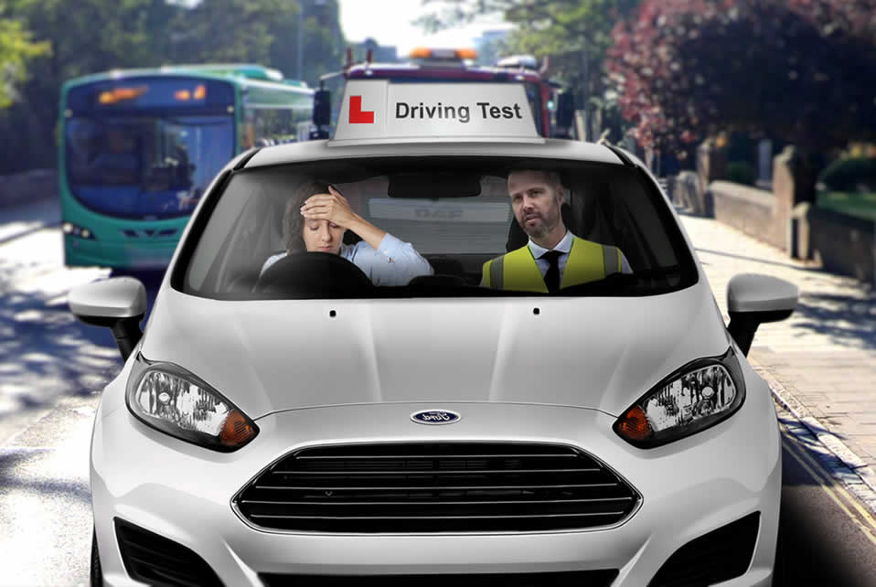 Article explaining whether stalling on a driving test is a serious major fault or a minor fault